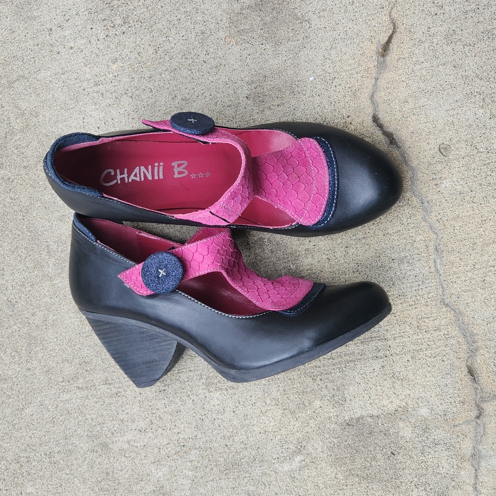 Black and Pink Women's Heels